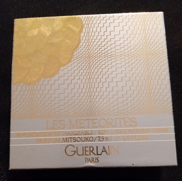 LES METEORITES REFILLABLE FLASK & PERFUME - Picture 2 of 4